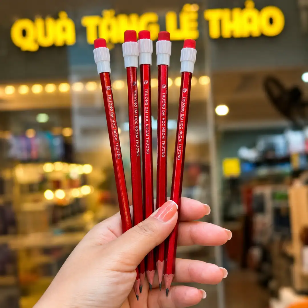 Bút Chì Gỗ Sơn Đỏ In/Khắc Logo - Ảnh 2
