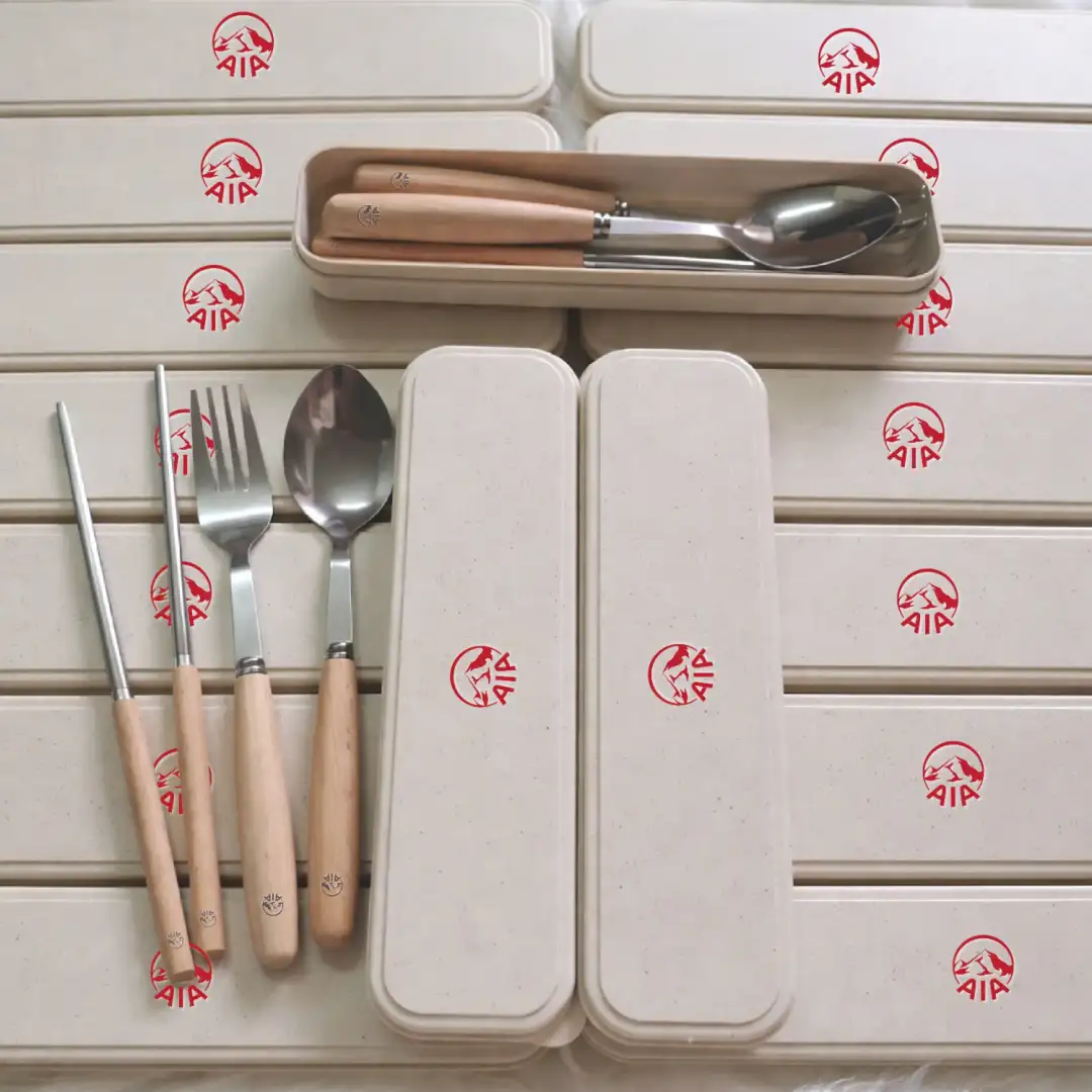 Bộ Đũa Thìa Dĩa Inox Cán Gỗ Kèm Hộp Lúa Mạch Quà Tặng Doanh Nghiệp - Ảnh 3