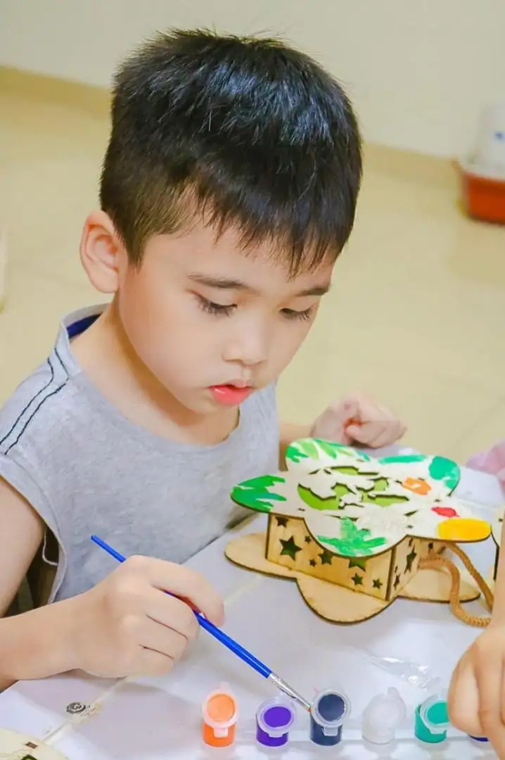 Alternative view of Lồng đèn tô màu, lắp ghép sáng tạo bằng gỗ